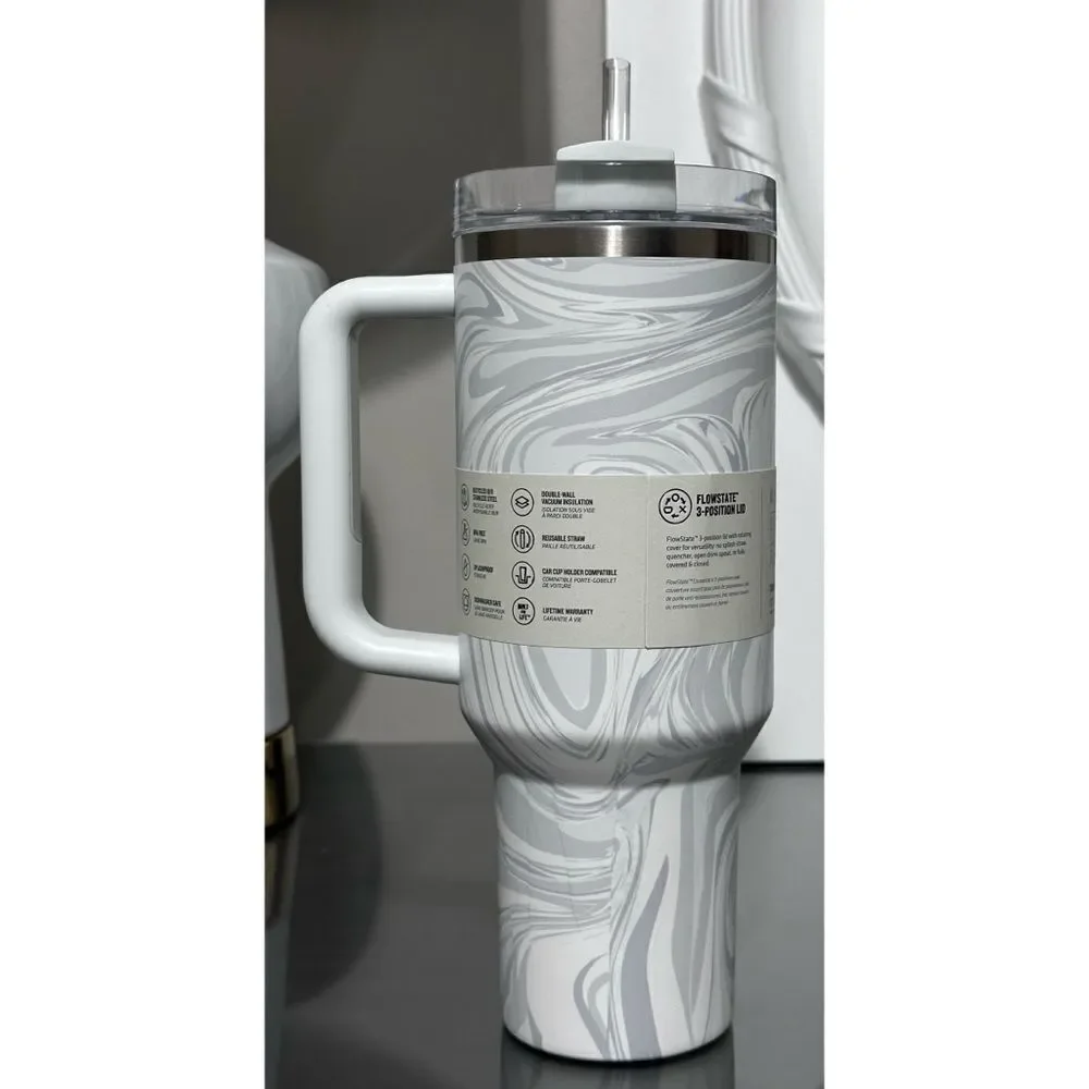 Stanley Quencher H2.0 FlowState Tumbler 40oz, POLAR SWIRL - Picture 3 of 5